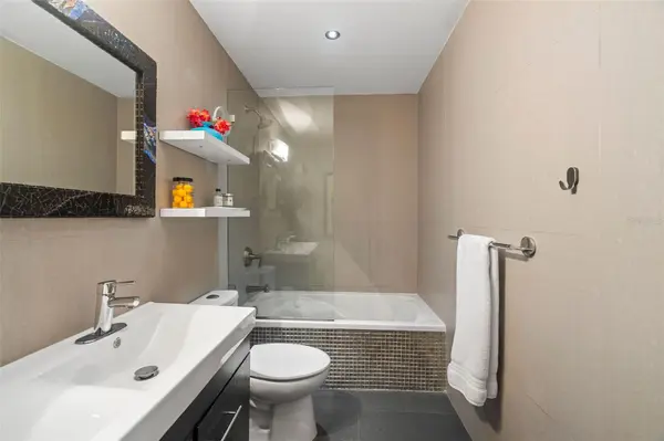 2305 LAUREL #207, San Juan, PR 00913