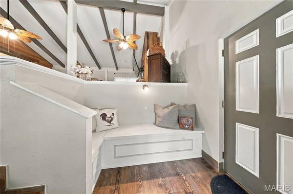 1 Timber LN, Salem, MO 65560