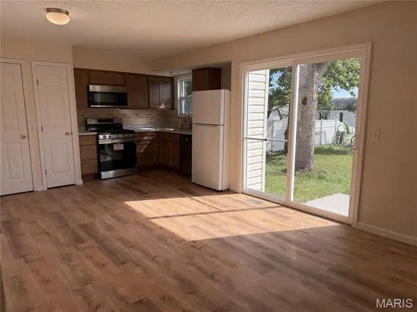 108 Wild Winds DR, O'fallon, MO 63368