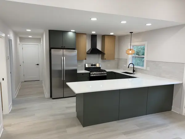Address not disclosed, La Grange Highlands, IL 60525