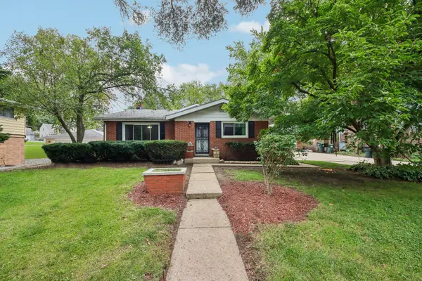 213 Edgemont ST, Mundelein, IL 60060