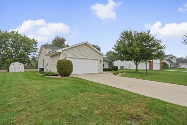1502 Park AVE, St. Joseph, IL 61873