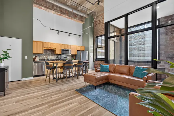 20 N State ST #1012, Chicago, IL 60602