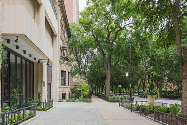 1516 N STATE Pkwy #5B, Chicago, IL 60610