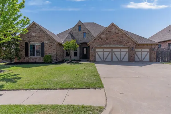 4617 Caveat DR, Edmond, OK 73025