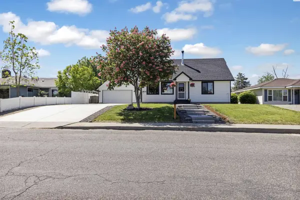 1833 Benson Ave,  Prosser,  WA 99350