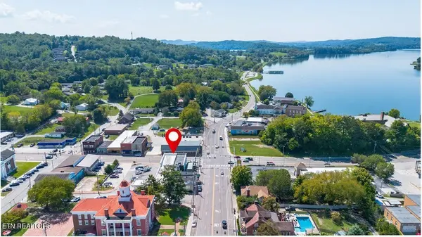 100 E Race St, Kingston, TN 37763