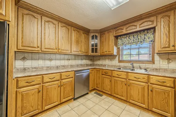 160 DOVE DR, Savannah, TN 38372