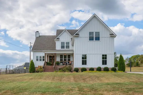 1209 Cliff Amos Rd, Spring Hill, TN 37174