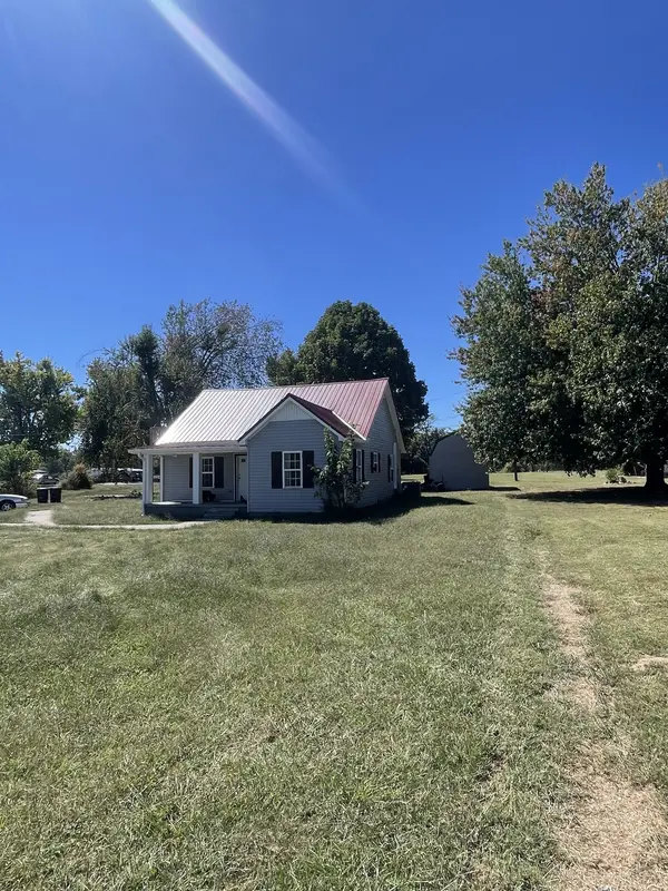 1532 Rbs Rd, Lafayette, TN 37083