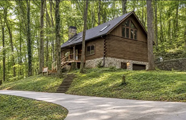 600 Hogans Branch Rd, Hendersonville, TN 37075