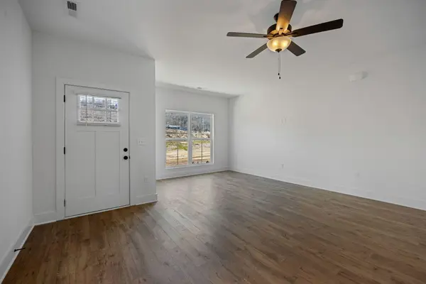 1886 Cotton Way, Chattanooga, TN 37404