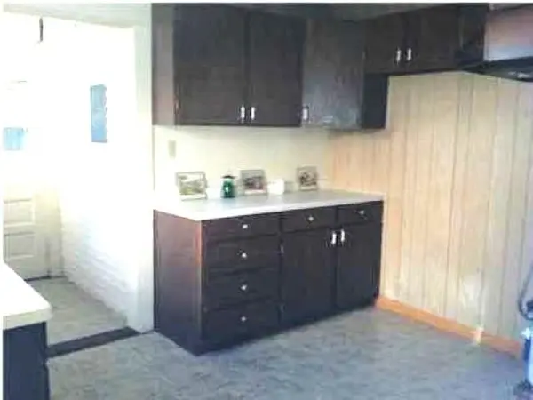 1807 W Maple, Wichita, KS 67203