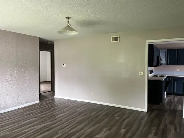 1701 W 30th St S, Wichita, KS 67217-0000