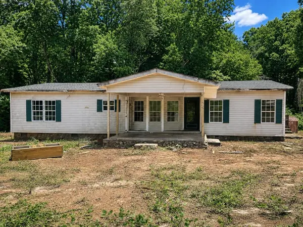 530 Wilkins Ford RD, Inman, SC 29349