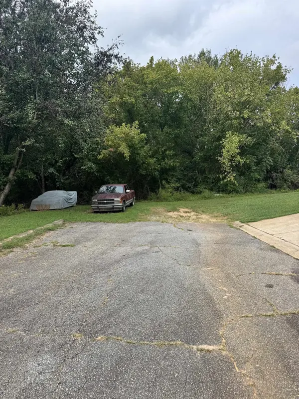 Farrington Lane, Spartanburg, SC 29302