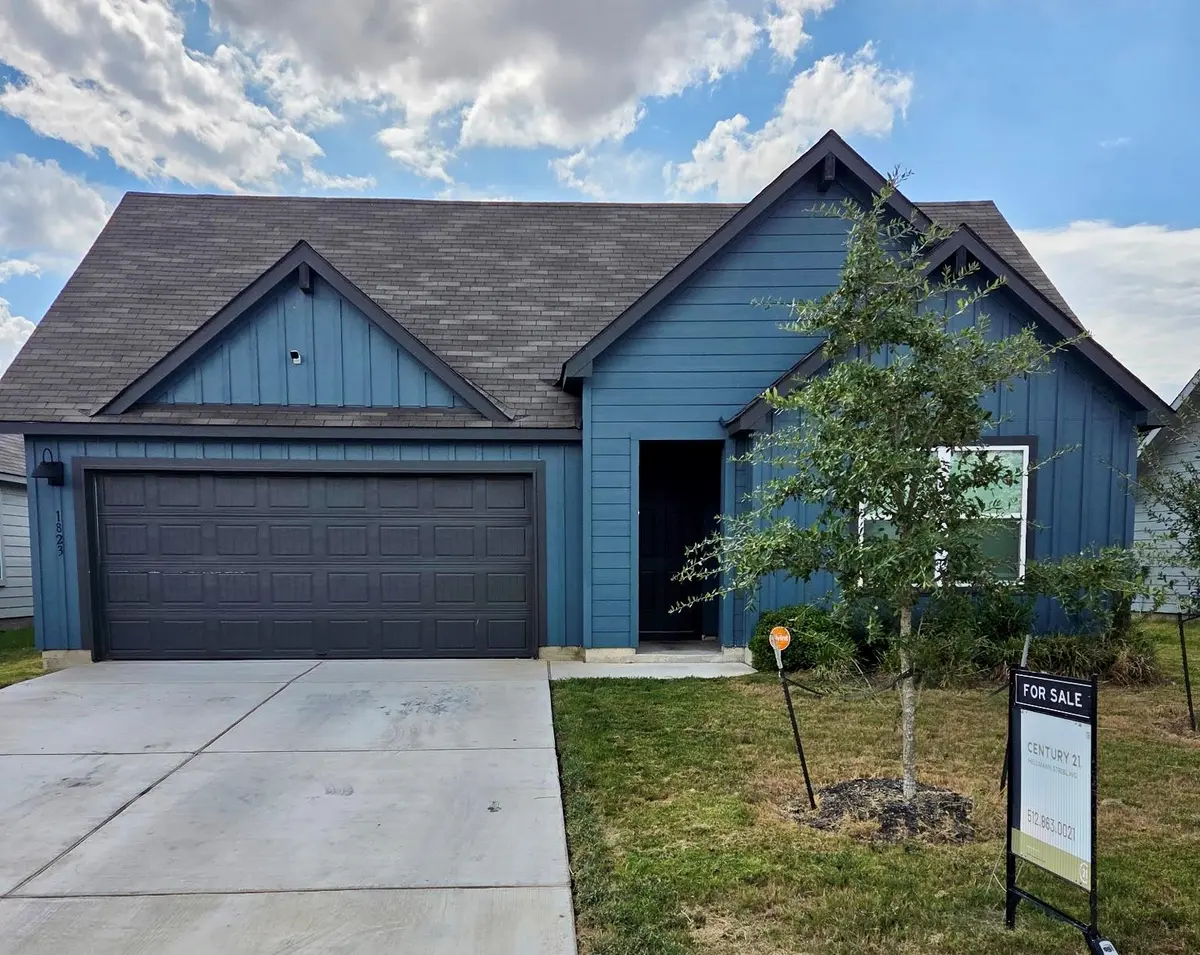 1823 Windsor BLVD, Lockhart, TX 78644