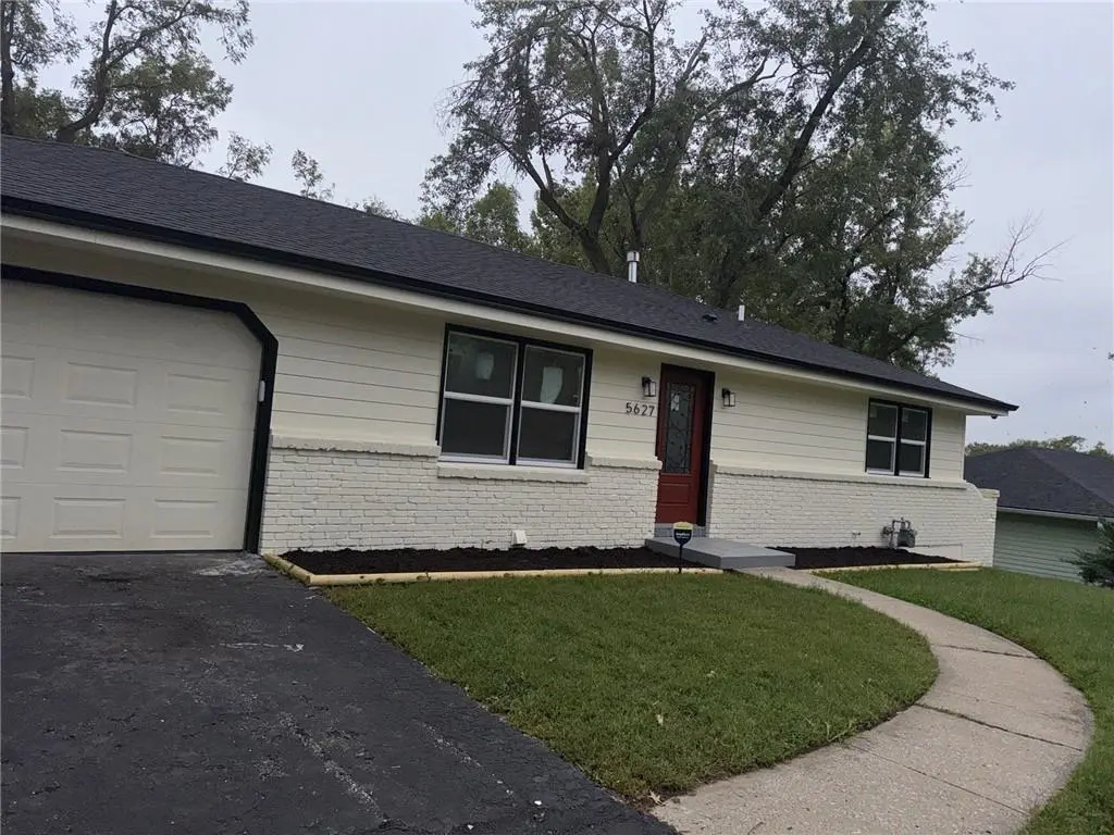 5627 Georgia AVE, Kansas City, KS 66104