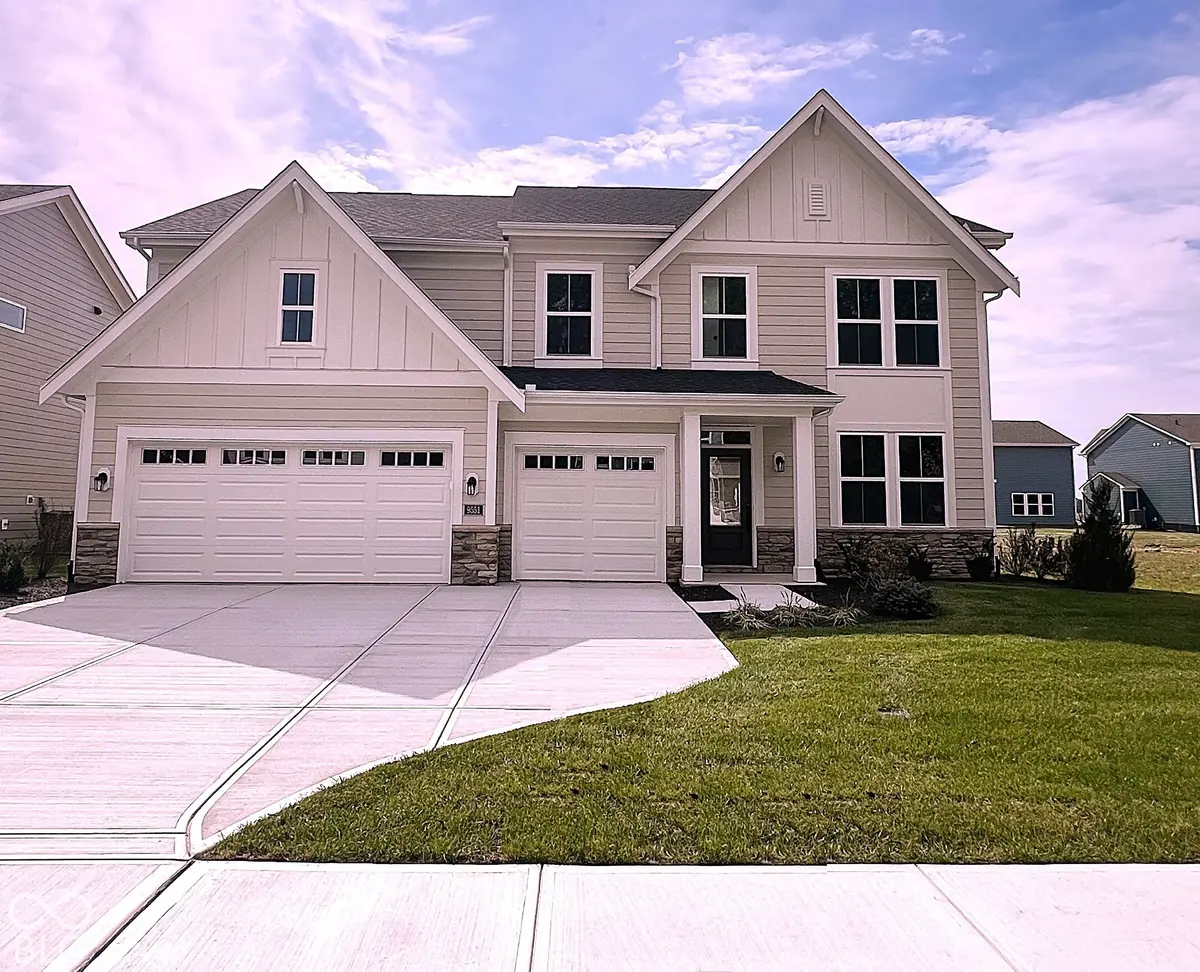 9551 Hemingway DR, Indianapolis, IN 46239