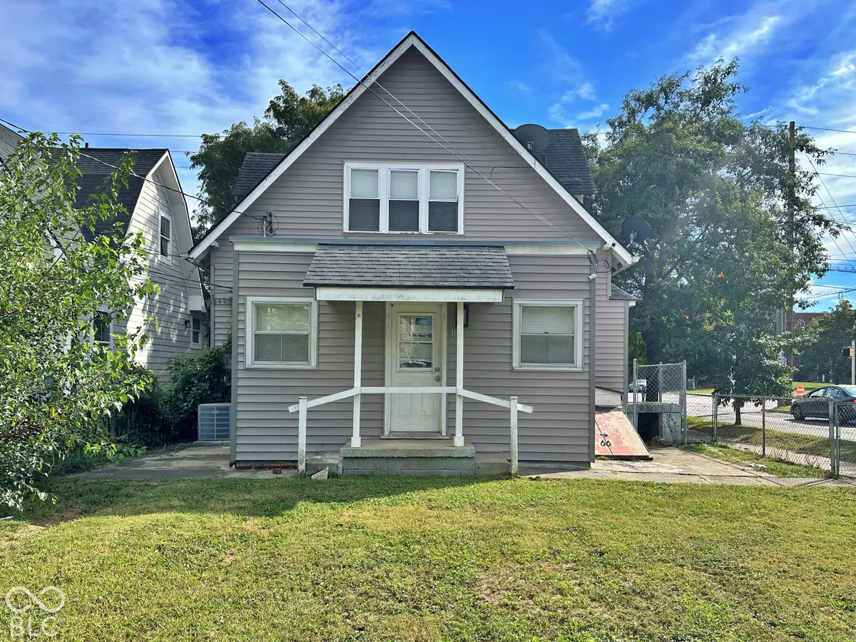 4502 Unit 3 E Washington ST, Indianapolis, IN 46201