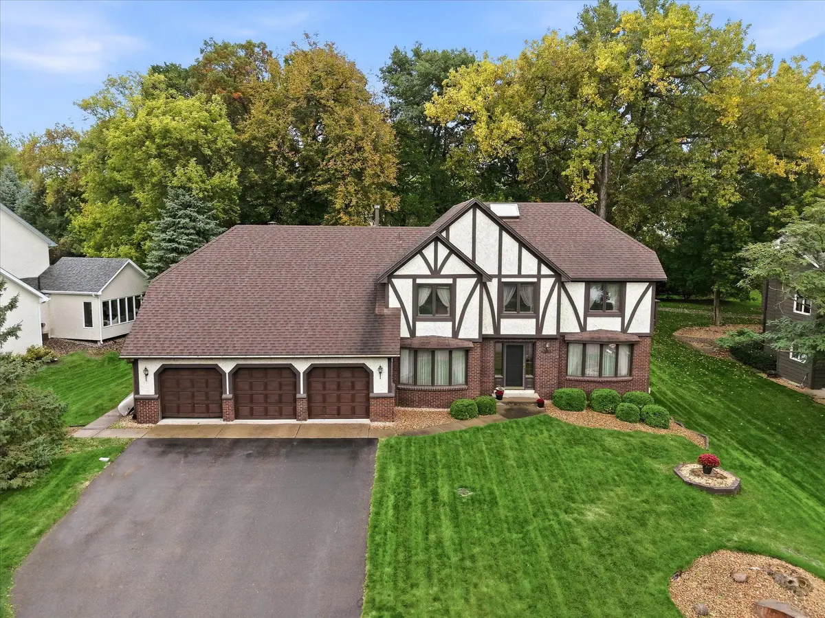 4710 Goldenrod LN N, Plymouth, MN 55442