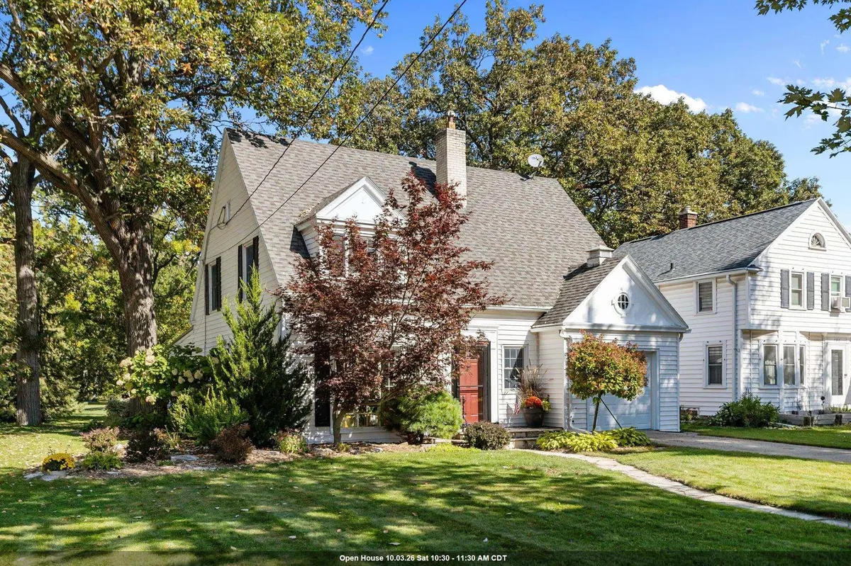 544 W SEYMOUR ST, Appleton, WI 54915