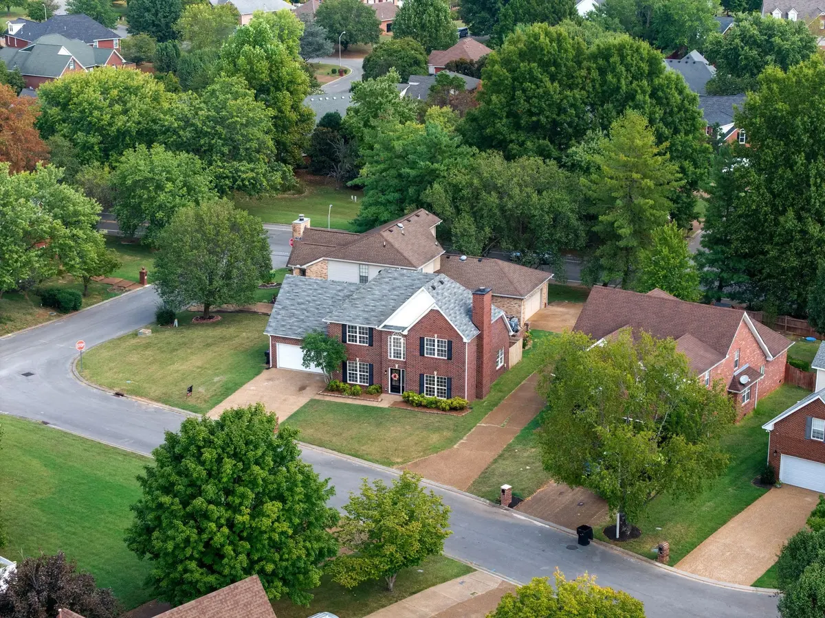 2422 Taylor Close, Murfreesboro, TN 37130