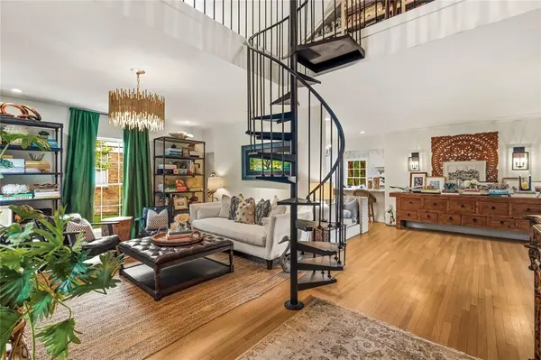 608 Monte Vista Drive, Dallas, TX 75223