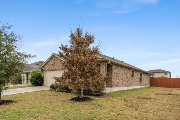 1013 Hawkeye Point RD, Georgetown, TX 78626