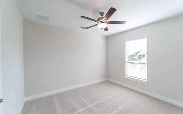 129 Elderberry DR, Salado, TX 76571