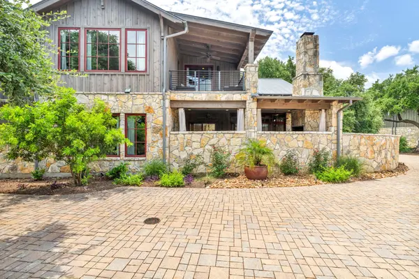 19404 Bold Venture DR #17, Spicewood, TX 78669