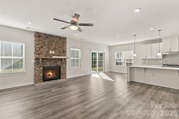 202 Tetcott ST, Mooresville, NC 28115