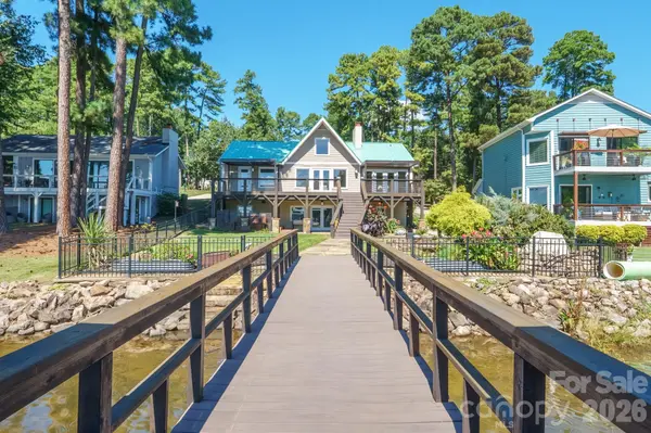20919 Island Forest DR, Cornelius, NC 28031