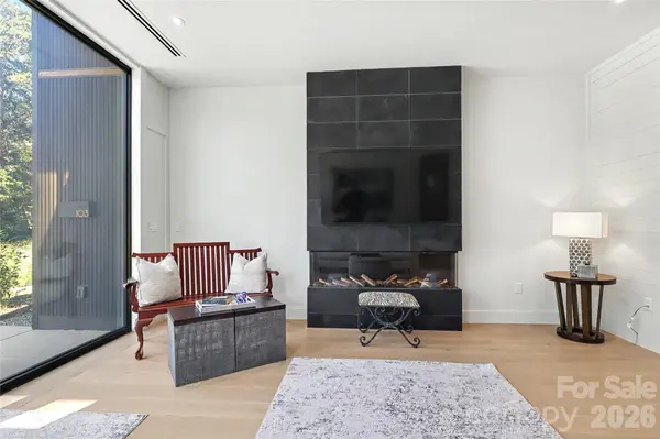 5447 Topping PL, Charlotte, NC 28209
