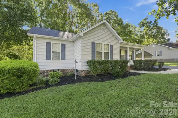 1716 Pine Knoll CT, Asheboro, NC 27203