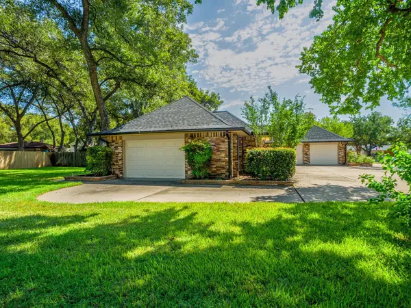 279 Quail, Meadowlakes, TX 78654