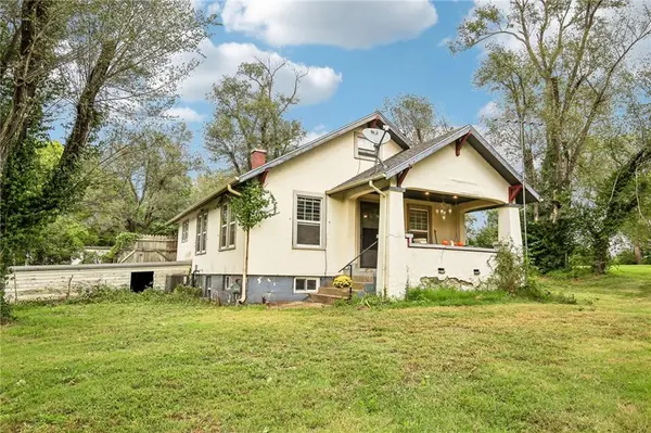 17237 286th RD, Atchison, KS 66002