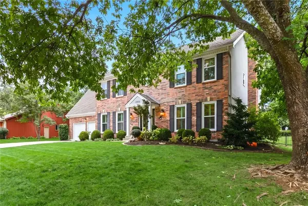 2908 W 124th TER, Leawood, KS 66209