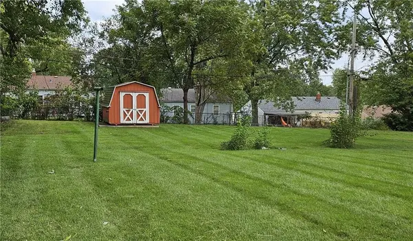 10416 E 28th TER #S, Independence, MO 64052