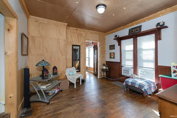 206 W Simonton ST, Elkhart, IN 46514-2803