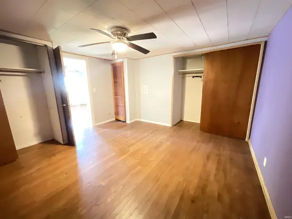 317 Center ST, Worthington, IN 47471-2103