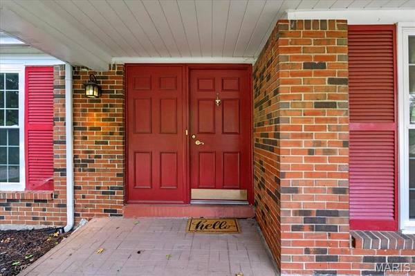 12109 Lake Constance DR, St Louis, MO 63146