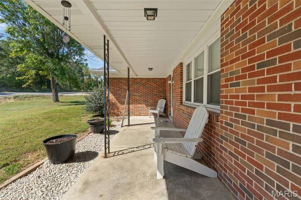 7055 Highway KK, Washington, MO 63090