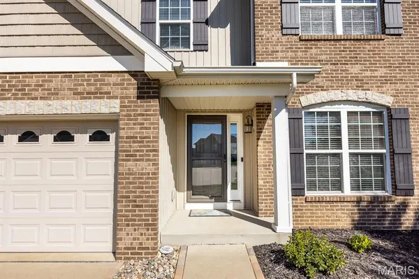 1028 Grassland CT, Shiloh, IL 62221