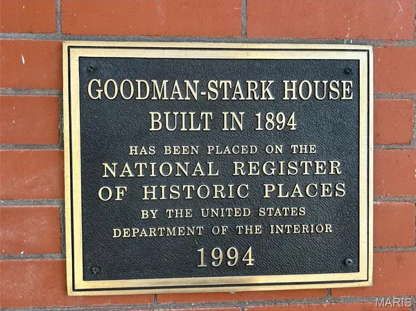 601 N 3rd ST, Louisiana, MO 63353