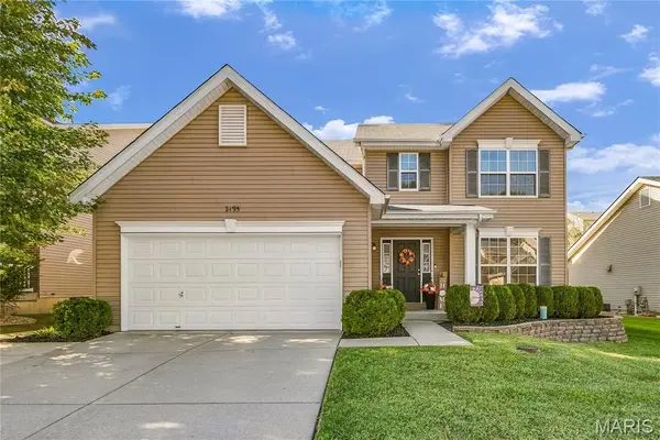 2195 Appaloosa TRL, High Ridge, MO 63049