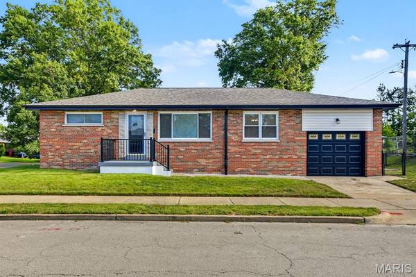 4107 Robert AVE, St Louis, MO 63116