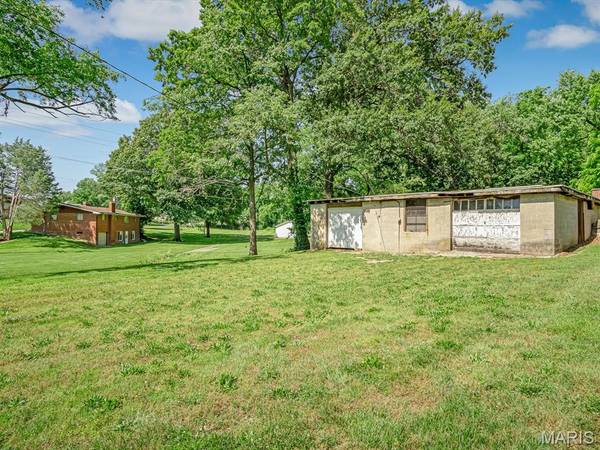 1000 Union AVE, Belleville, IL 62220