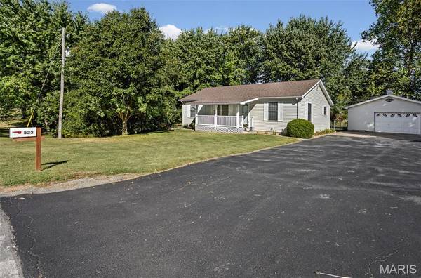 523 Brown ST, Brighton, IL 62012