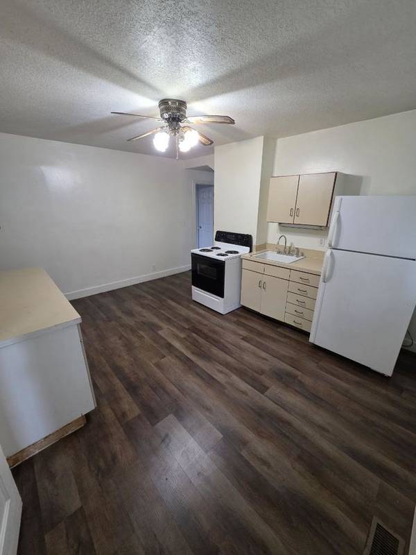705 BRADY ST, Davenport, IA 52803